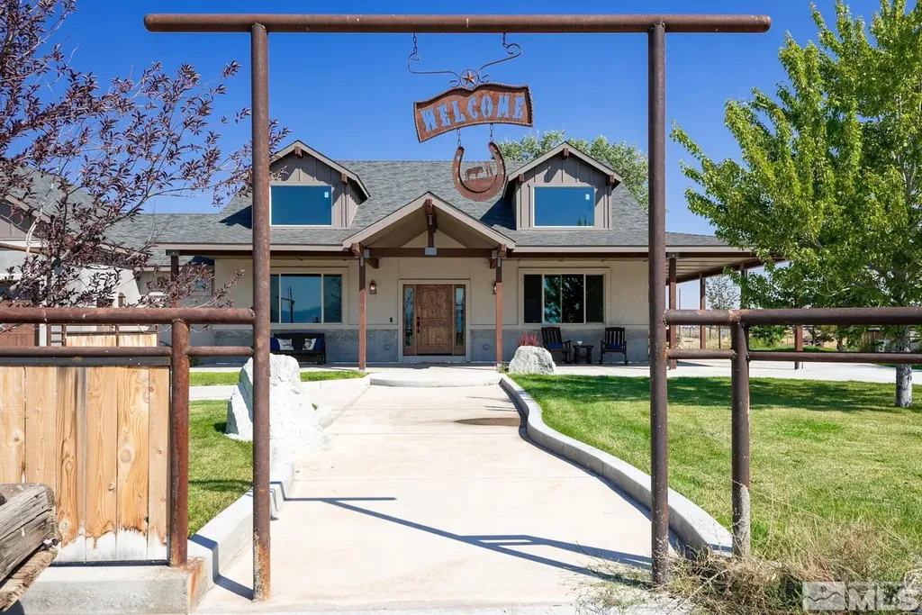 182 Artist View Wellington NV 89444
