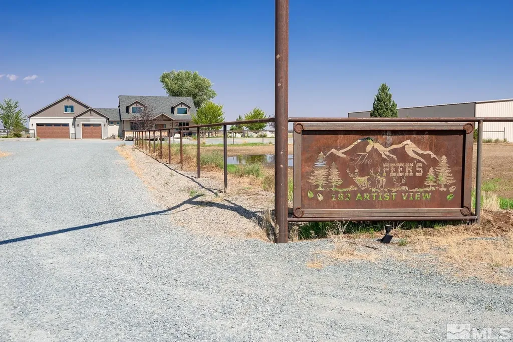 182 Artist View Wellington NV 89444