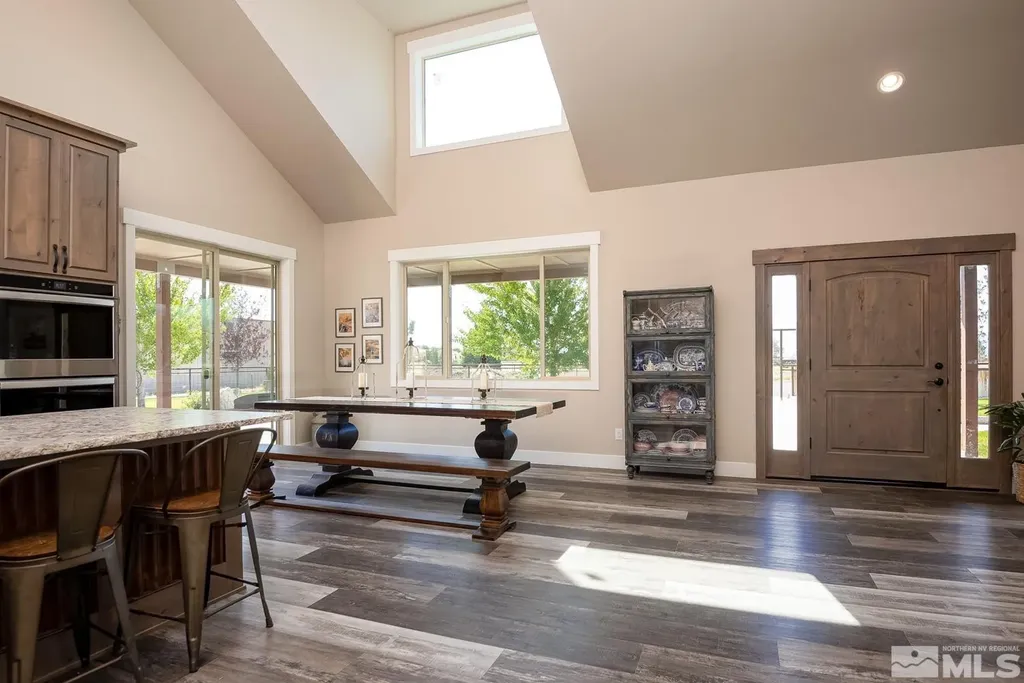 182 Artist View Wellington NV 89444