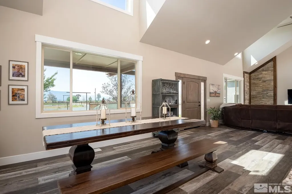 182 Artist View Wellington NV 89444
