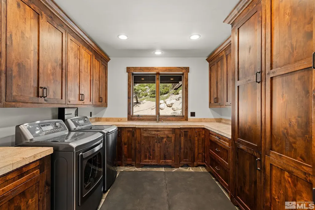 797 Ida Incline Village NV 89451