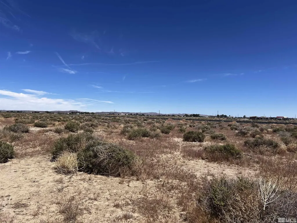 9400 Via Toledo Silver Springs NV 89429