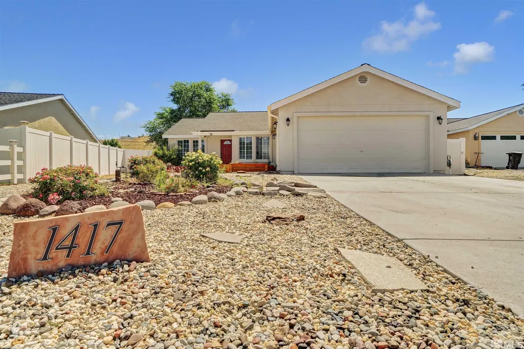 1417 Red Bluffs Fernley NV 89408