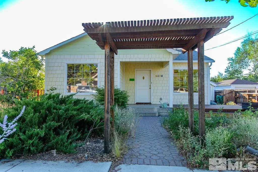 1290 Bon Rea Reno NV 89503