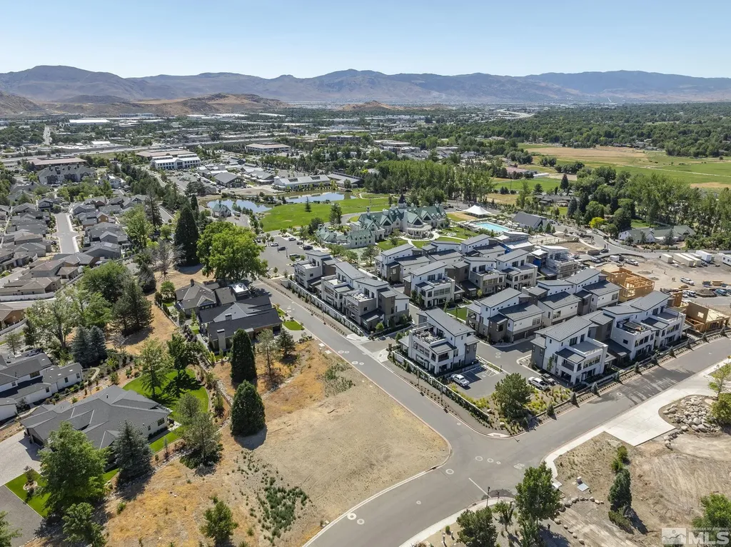 629 Silver Charm Reno NV 89511