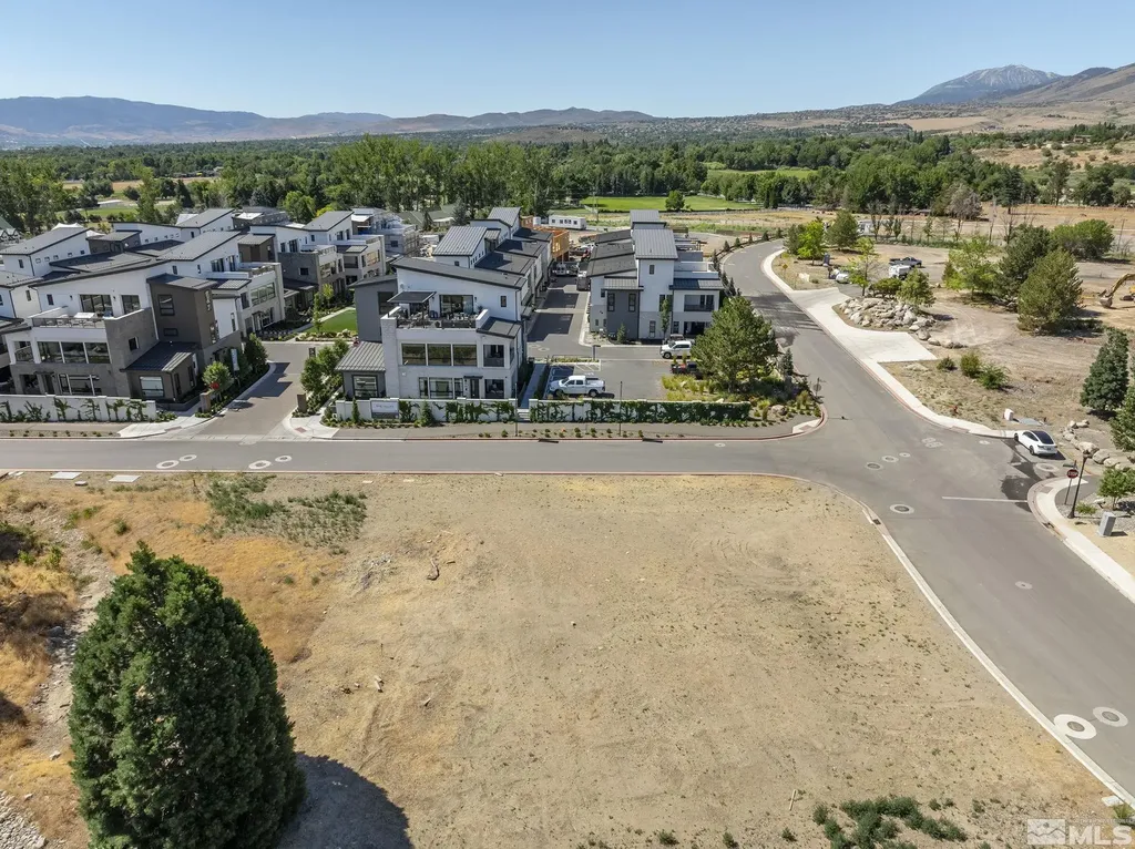 629 Silver Charm Reno NV 89511