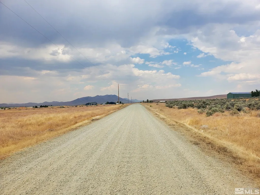 9365 Zaring Winnemucca NV 89445