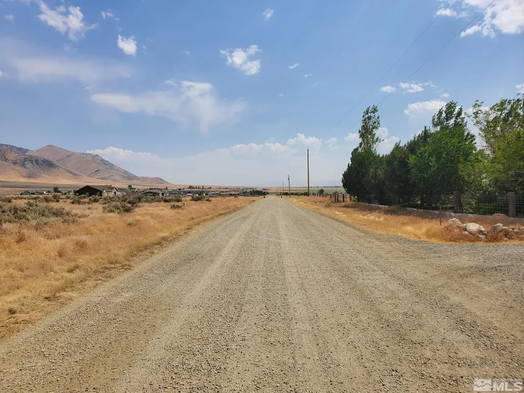 9365 Zaring Winnemucca NV 89445