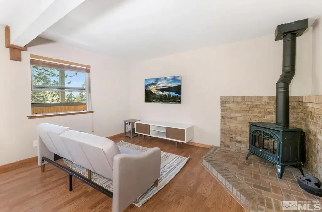227 Benjamin Stateline NV 89449