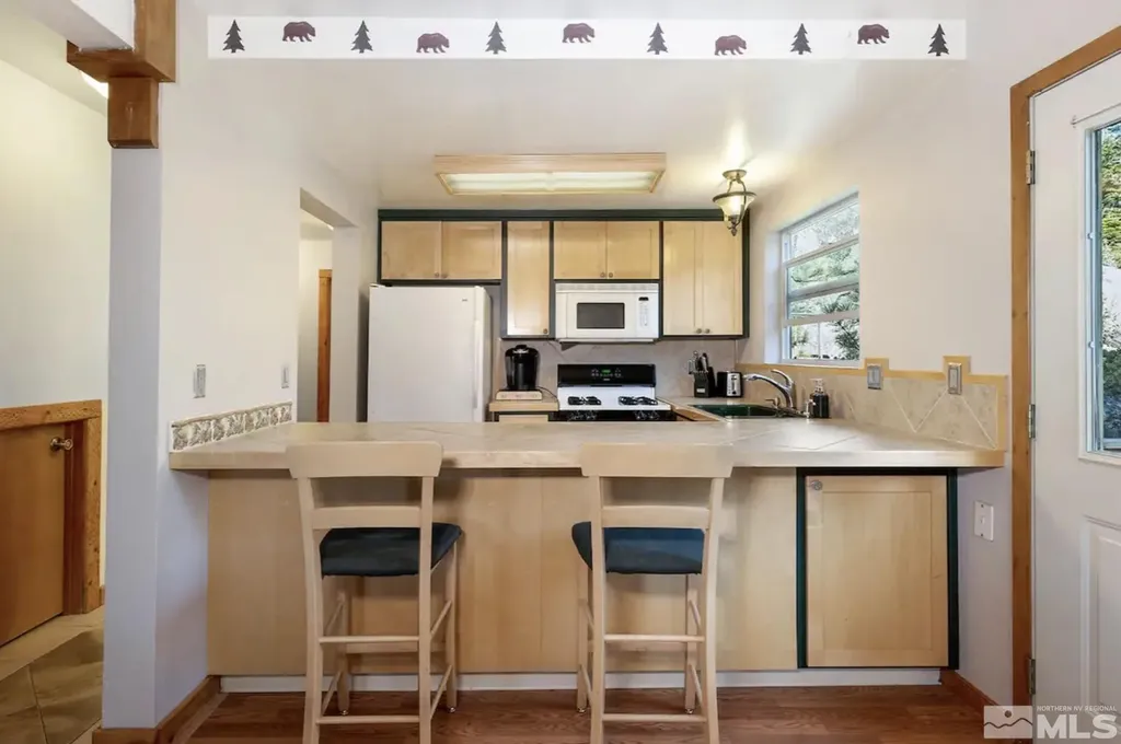 227 Benjamin Stateline NV 89449