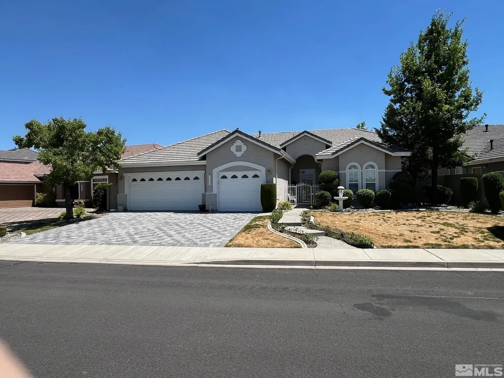 10630 Silver Cliff Reno NV 89521