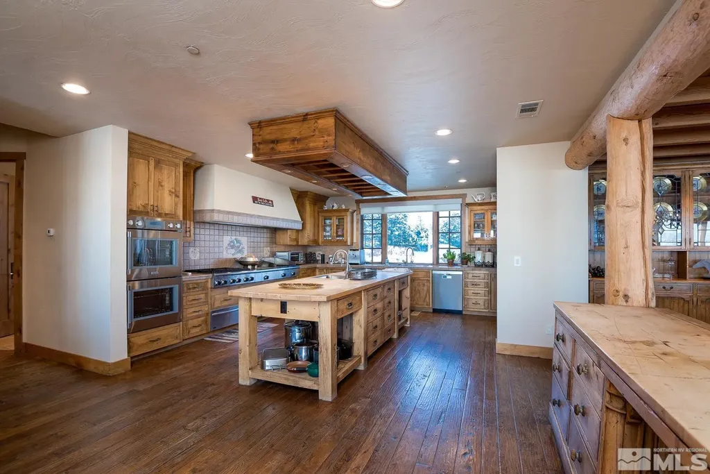 281 Fredericksburg Gardnerville NV 89460