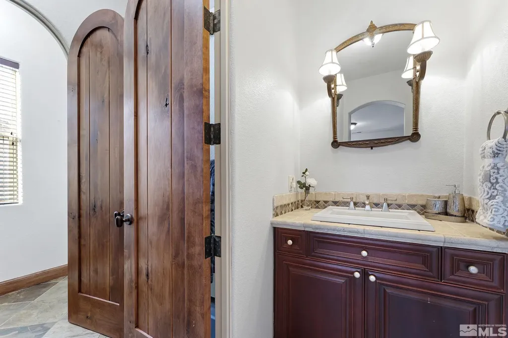 281 Saintsbury Sparks NV 89441