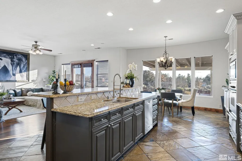 281 Saintsbury Sparks NV 89441