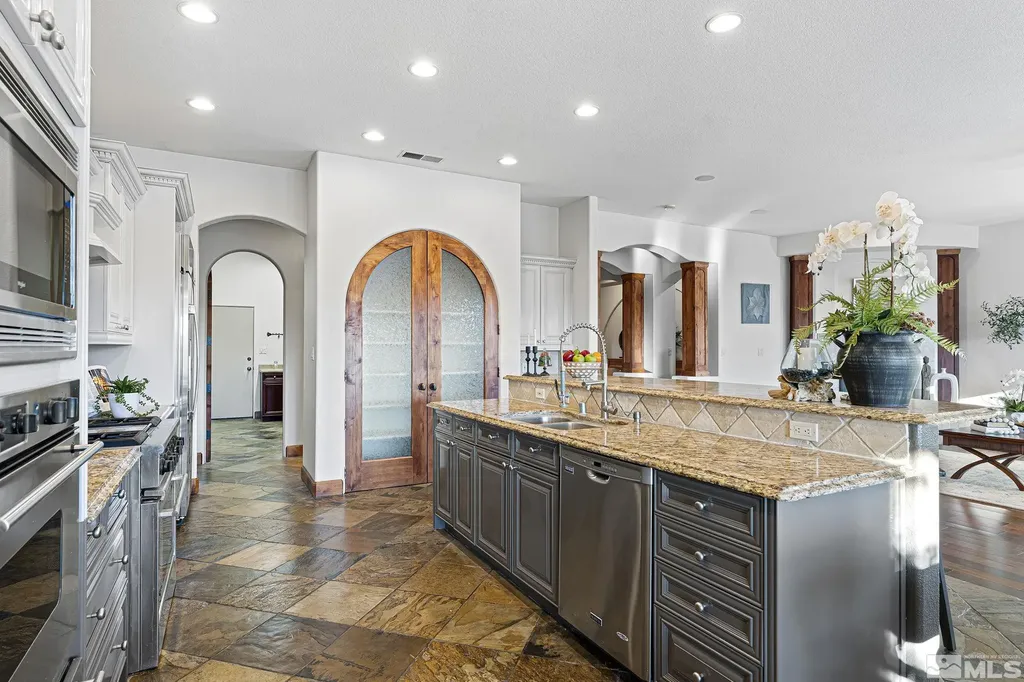 281 Saintsbury Sparks NV 89441