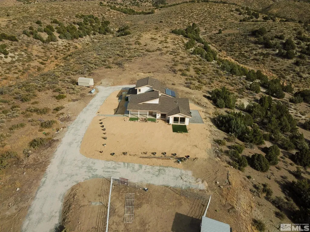 1297 Deerlodge Reno NV 89508