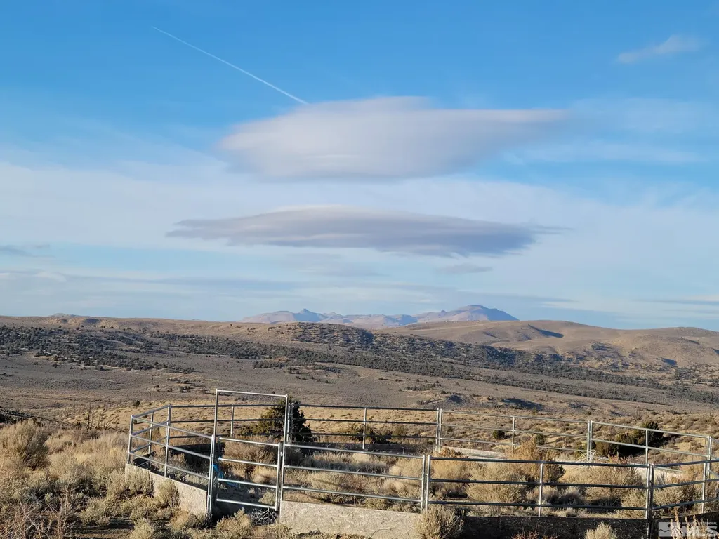 1297 Deerlodge Reno NV 89508