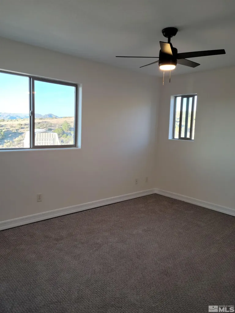 1297 Deerlodge Reno NV 89508