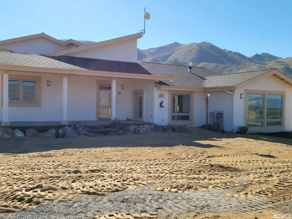 1297 Deerlodge Reno NV 89508