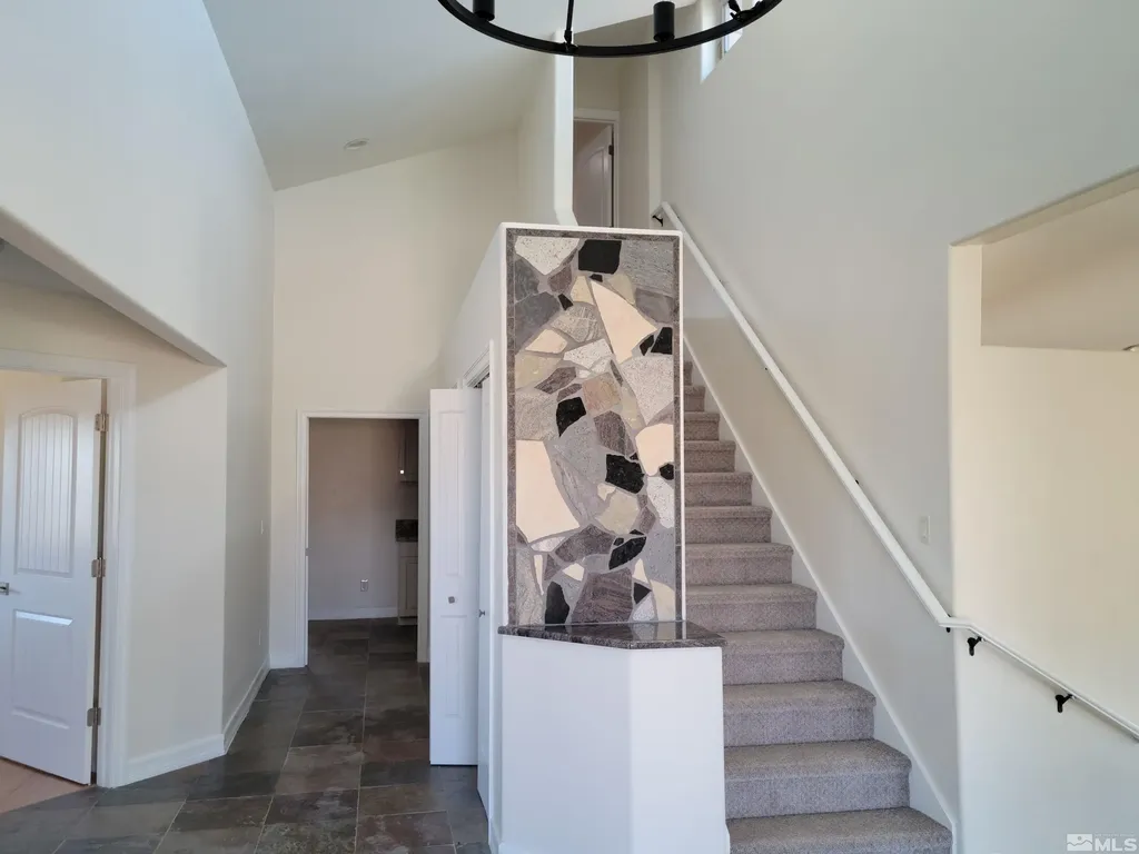 1297 Deerlodge Reno NV 89508