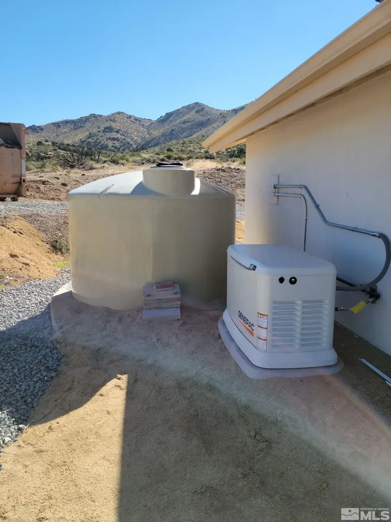 1297 Deerlodge Reno NV 89508