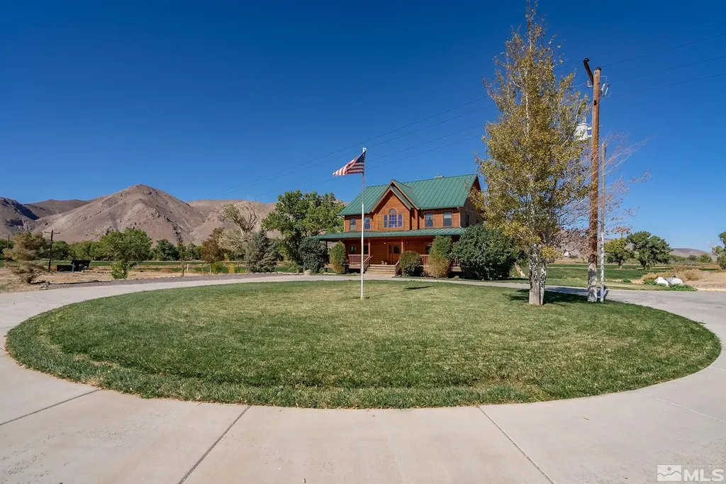 1312 Nv-208 Yerington NV 89447