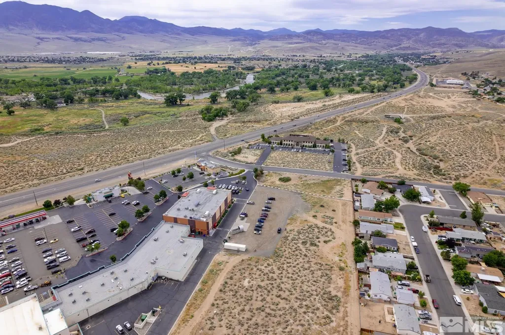 5 Pine Cone Dayton NV 89403