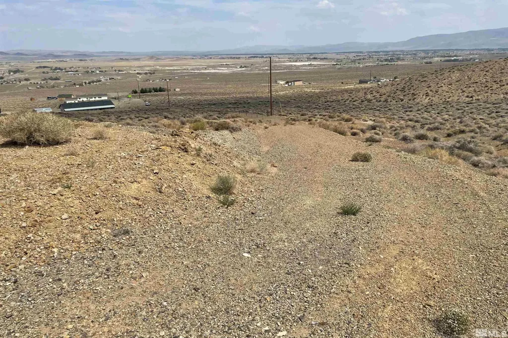 5650 Mcguire Silver Springs NV 89429