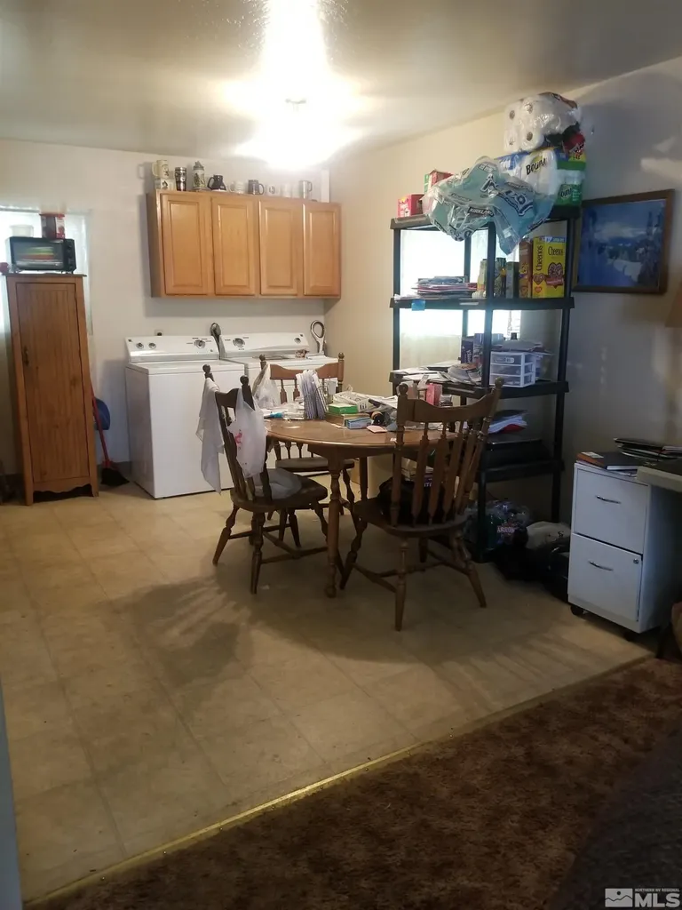 250 - 252 Taylor Fallon NV 89406
