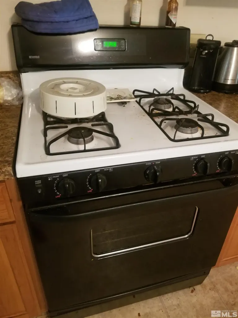 250 - 252 Taylor Fallon NV 89406