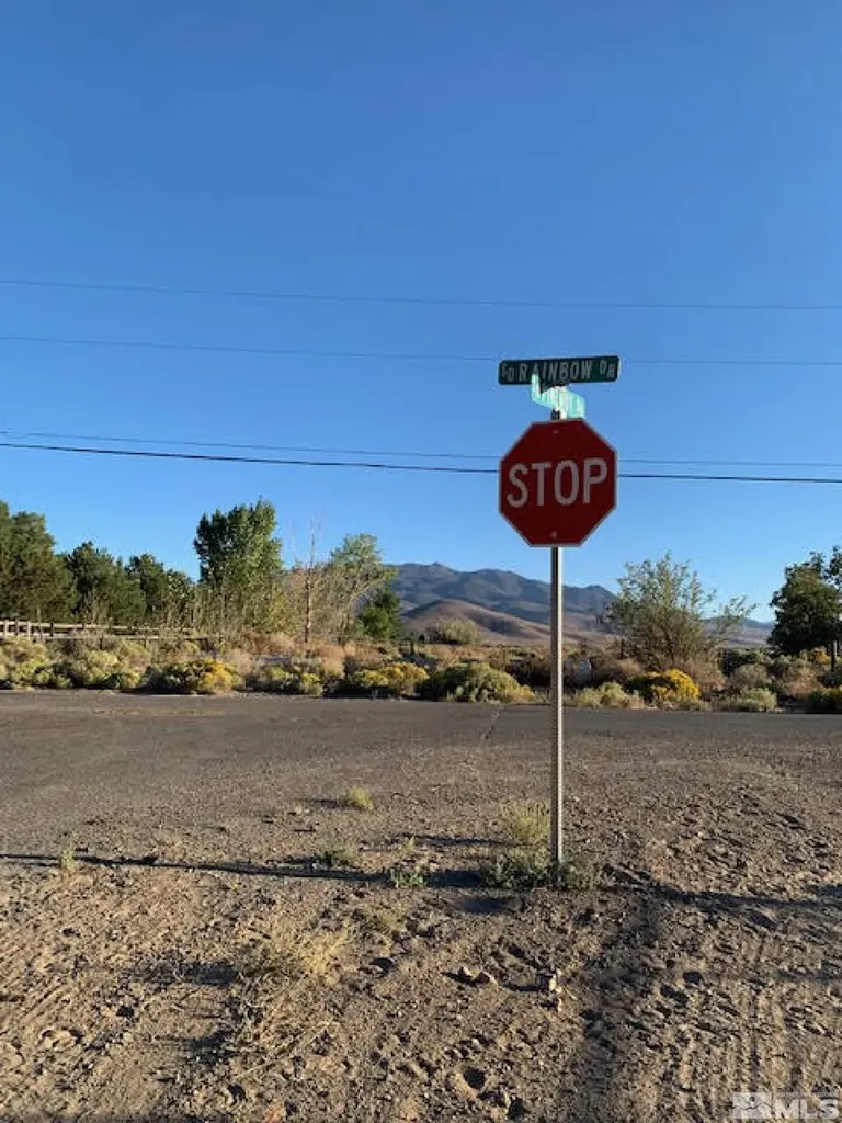 80 Pinenut Dayton NV 89403