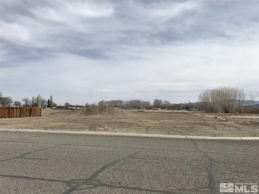 502 Sprague Yerington NV 89447