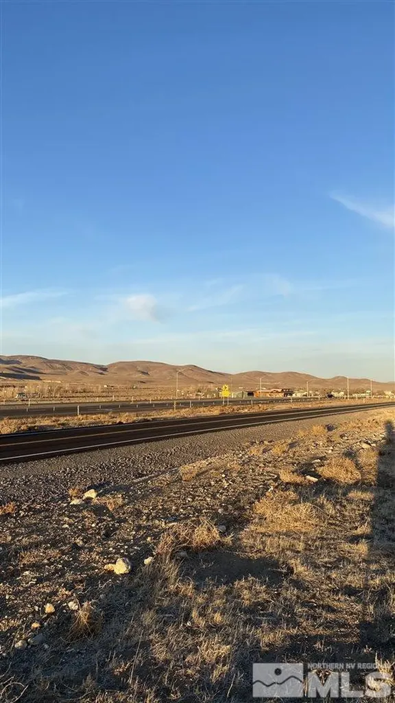 5160 Esther Silver Springs NV 89429