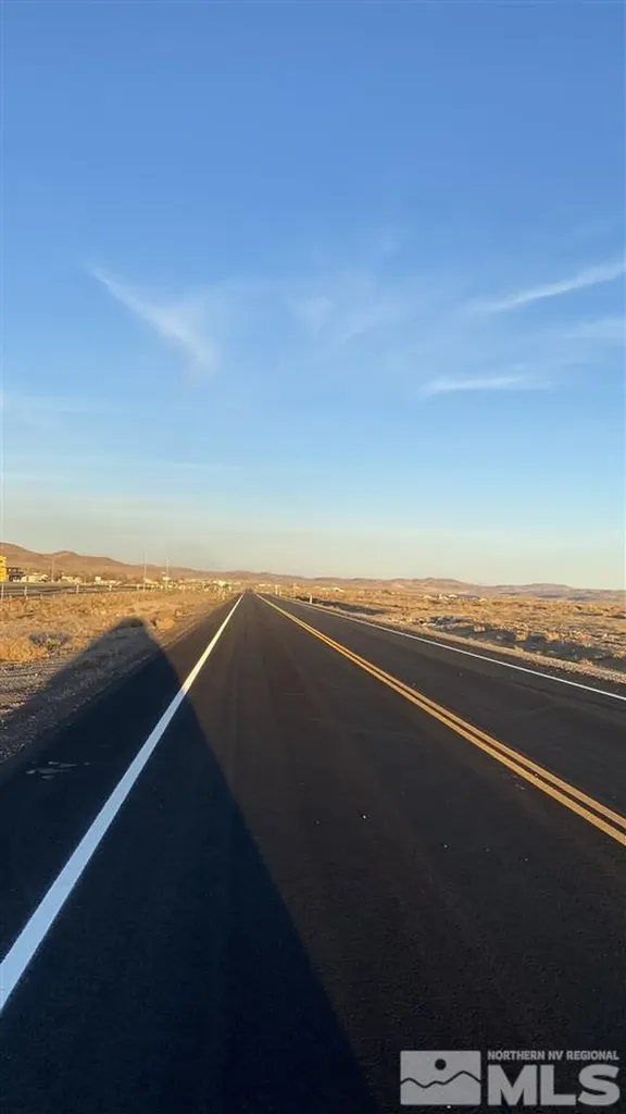 5160 Esther Silver Springs NV 89429