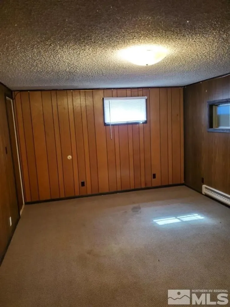 237 & 245 F Hawthorne NV 89415