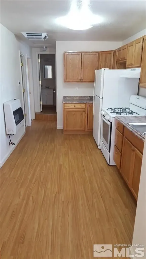 237 & 245 F Hawthorne NV 89415