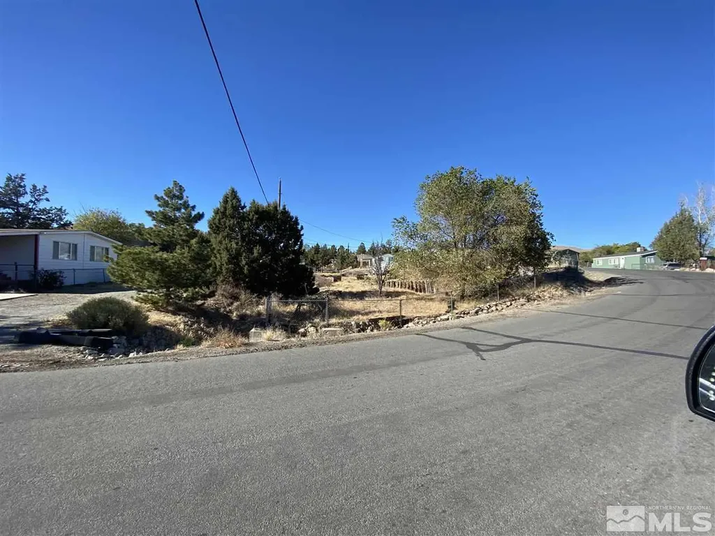 5991 Amargosa Sun Valley NV 89433