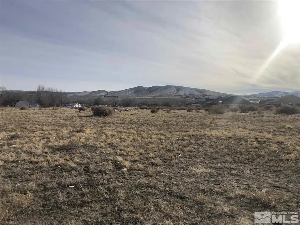 1240-1250 Farm District Fernley NV 89408