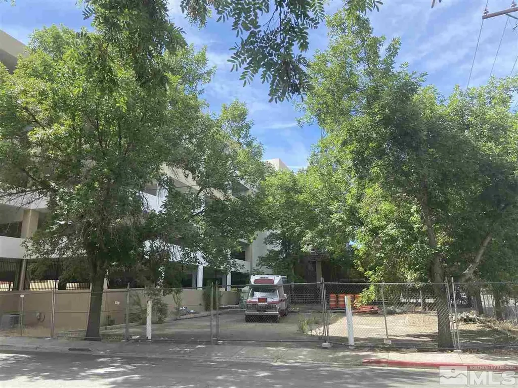 600 Carson Carson City NV 89701