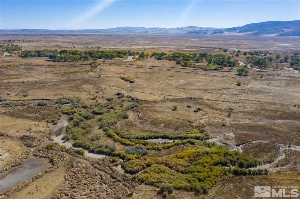 8940 Cougar Silver Springs NV 89429