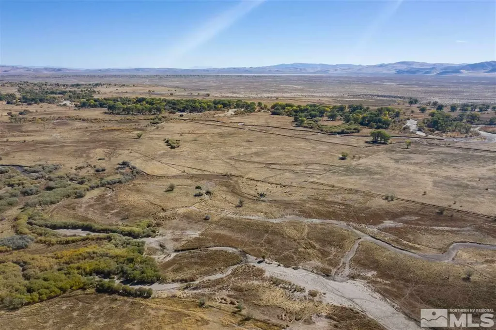 8940 Cougar Silver Springs NV 89429