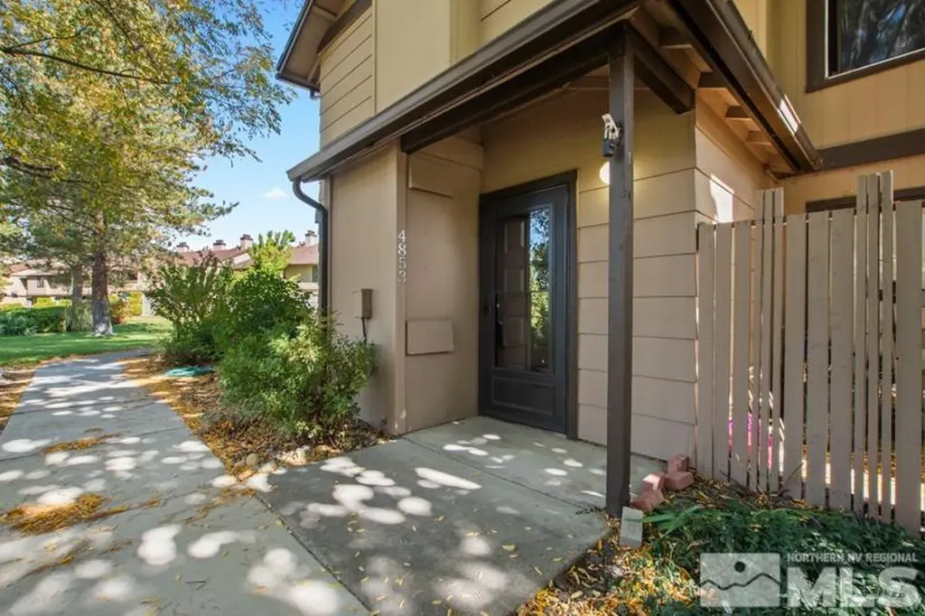 4853 Reggie Reno NV 89502