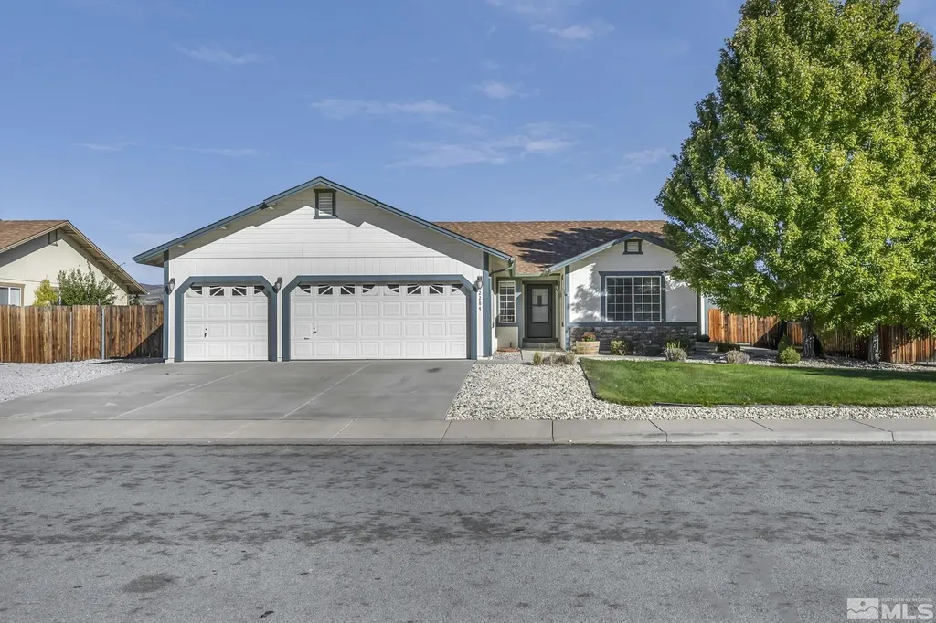 2284 Rockin Robin Sparks NV 89441