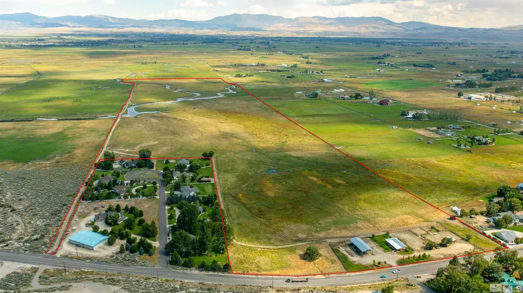 1461 Foothill Gardnerville NV 89460