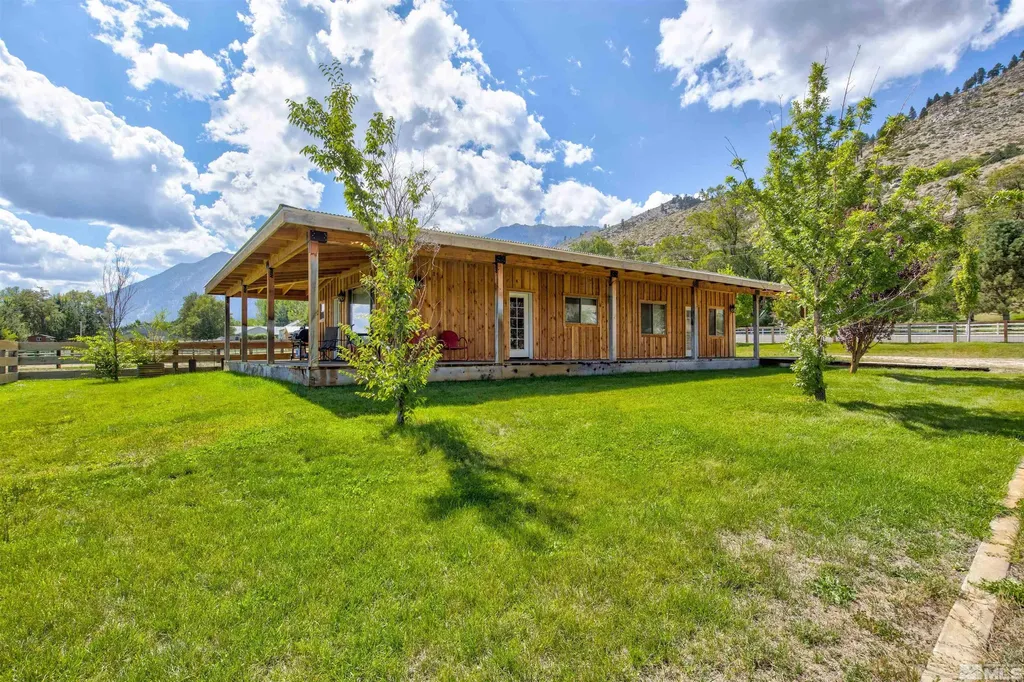1461 Foothill Gardnerville NV 89460