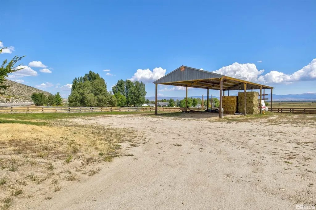 1461 Foothill Gardnerville NV 89460