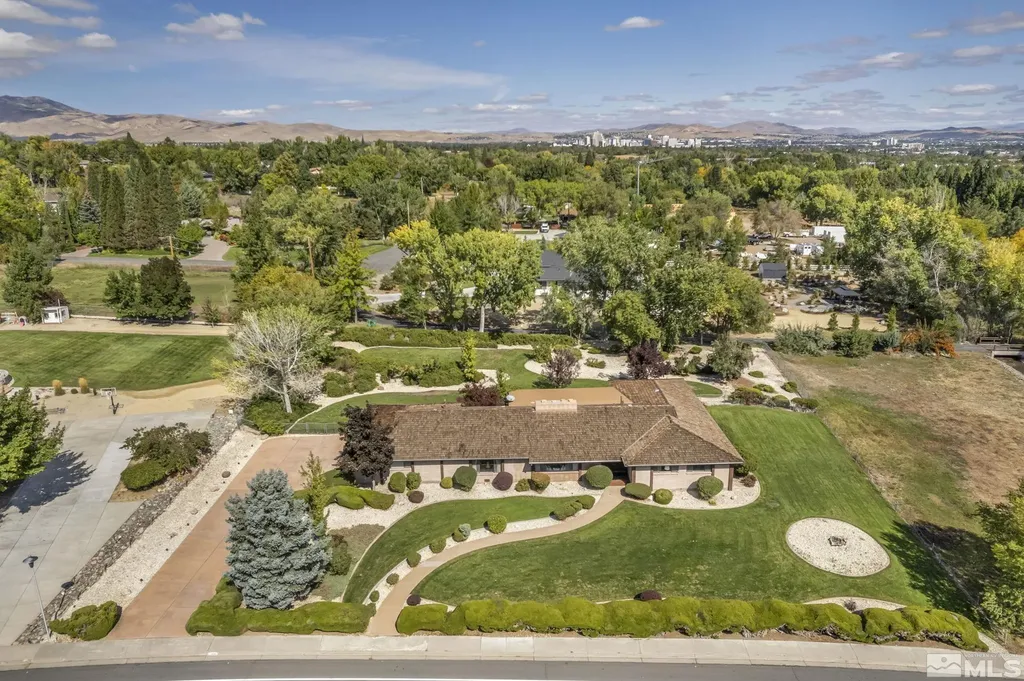 1695 Manzanita Reno NV 89509