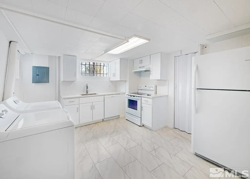 1645 Shangri-la Reno NV 89519