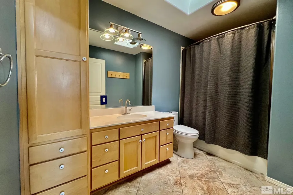 45 Julie Winnemucca NV 89445
