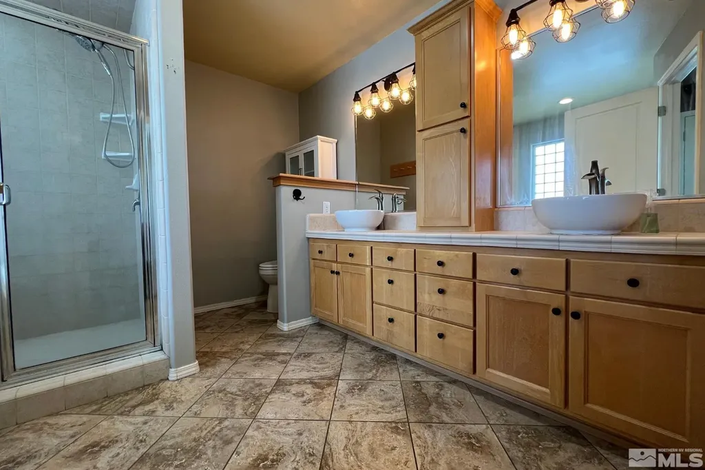 45 Julie Winnemucca NV 89445